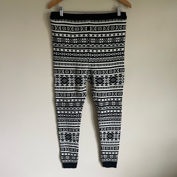 Hue Sweater Leggings Knit Pant High Rise Aztec Medium Large - Picture 1 of 6
